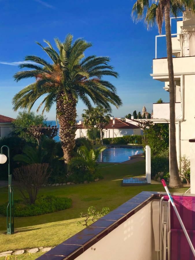 Cala Balmins Sea View Apartment Sitges Bagian luar foto